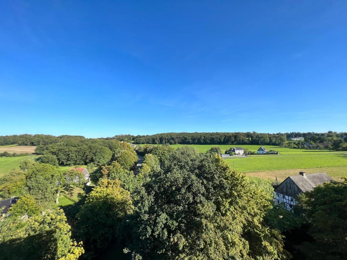 Stilvolles Apartment Mit Laendlichem Ausblick Hattingen Buitenkant foto